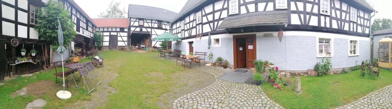 Ferienwohnung Familie Ernst Langenwetzendorf エクステリア 写真